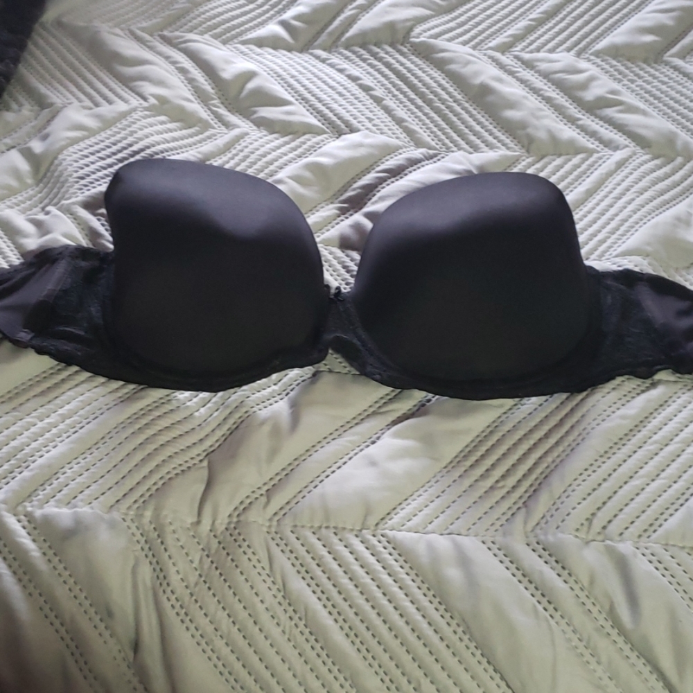 Black Bra